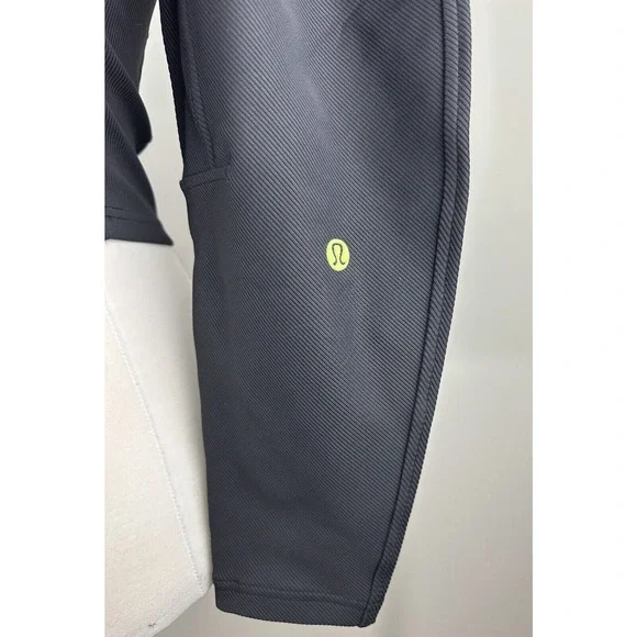 Lululemon Ribbed Luxtreme Wide Sleeve Pullover Black Crop Women's No Size Tag - Picture 12 of 15